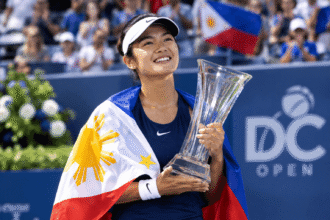 Alexandra Eala and Jessica Pegula at DC Open trophy ceremony